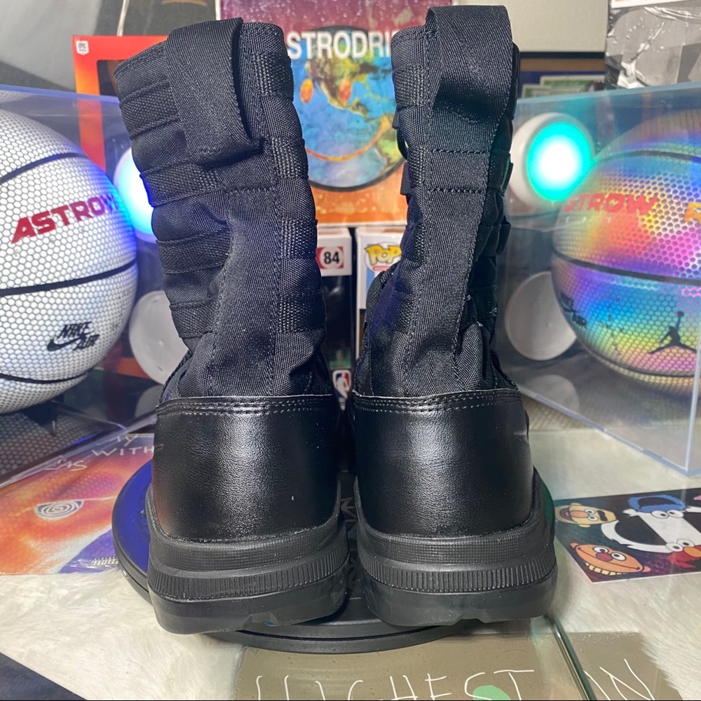 🆕 Nike SFB Gen 2 8" Tactical Boot 'Triple Black' - Picture 4 of 11